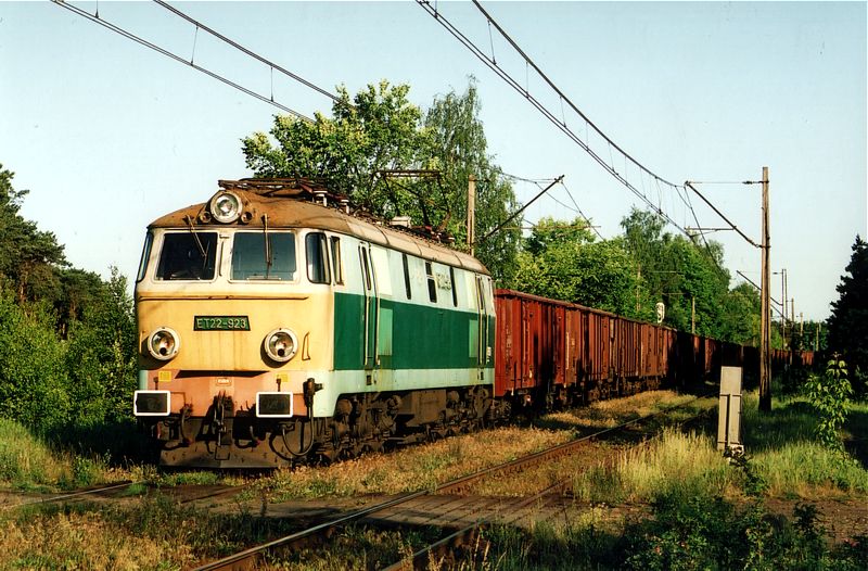 ET22-923